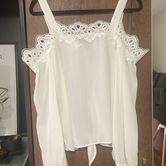 VICI  Blake Lace Cold Shoulder Tie Blouse / Medium - Picture 5 of 7